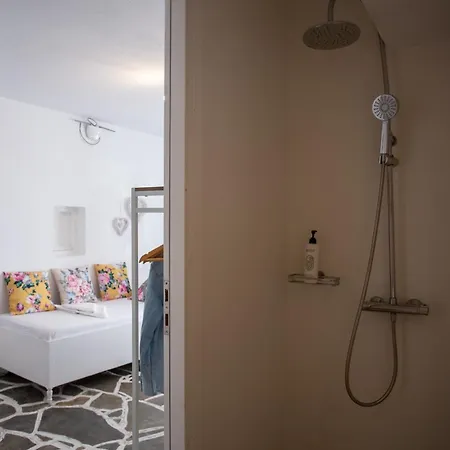 Holiday home Sing And Blossom Mykonos Town